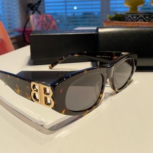 Balenciaga sunglasses BB0095s eye size 53 tort